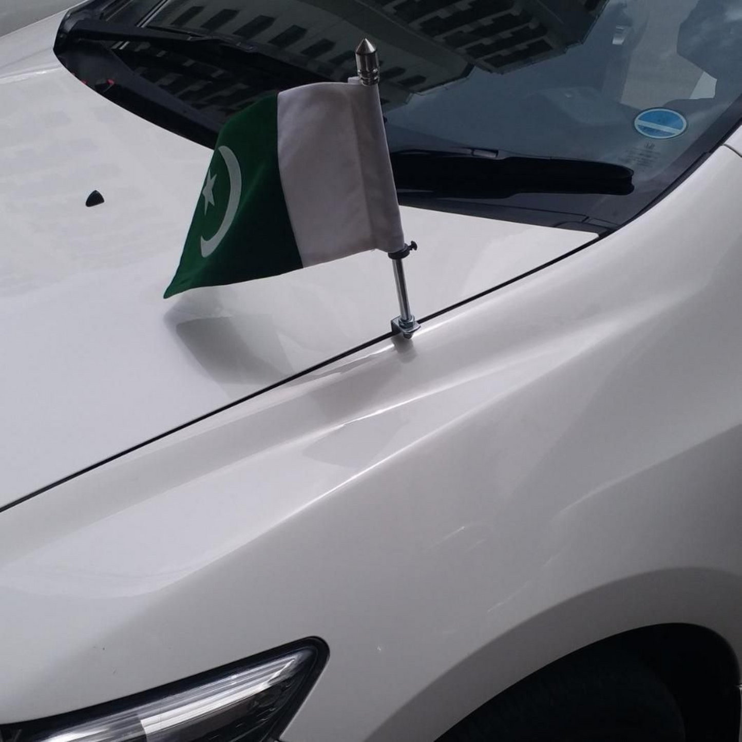 Car Bonnet Flag Rod / Bumper Flag Rod – Universal Vehicle Flag Holder
